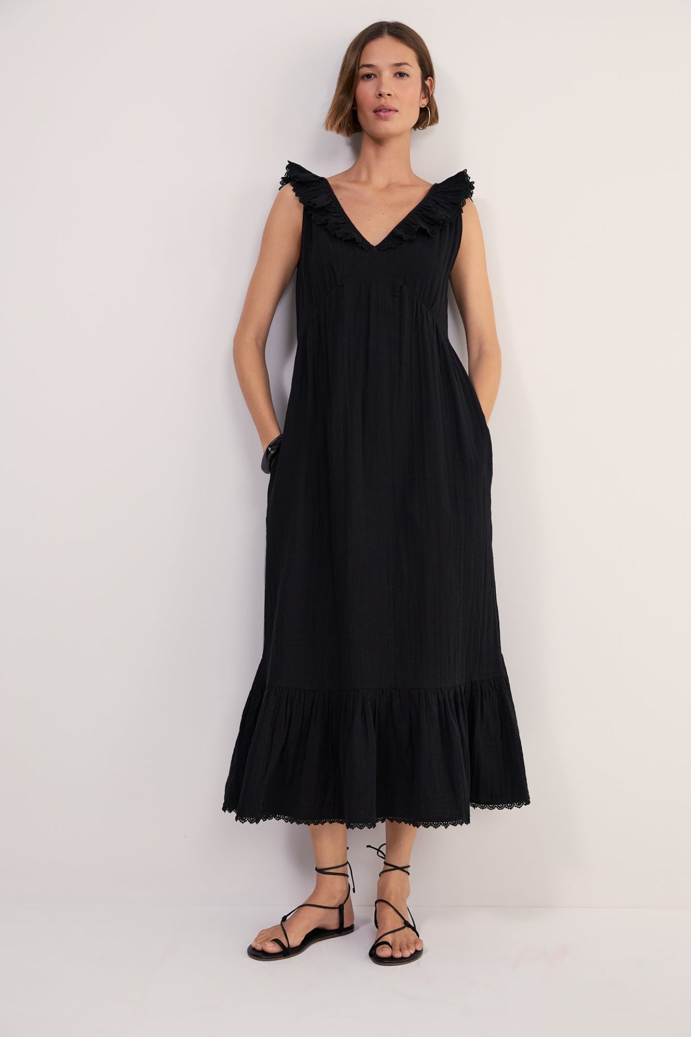 Astrid Dress - Black – WYSE London