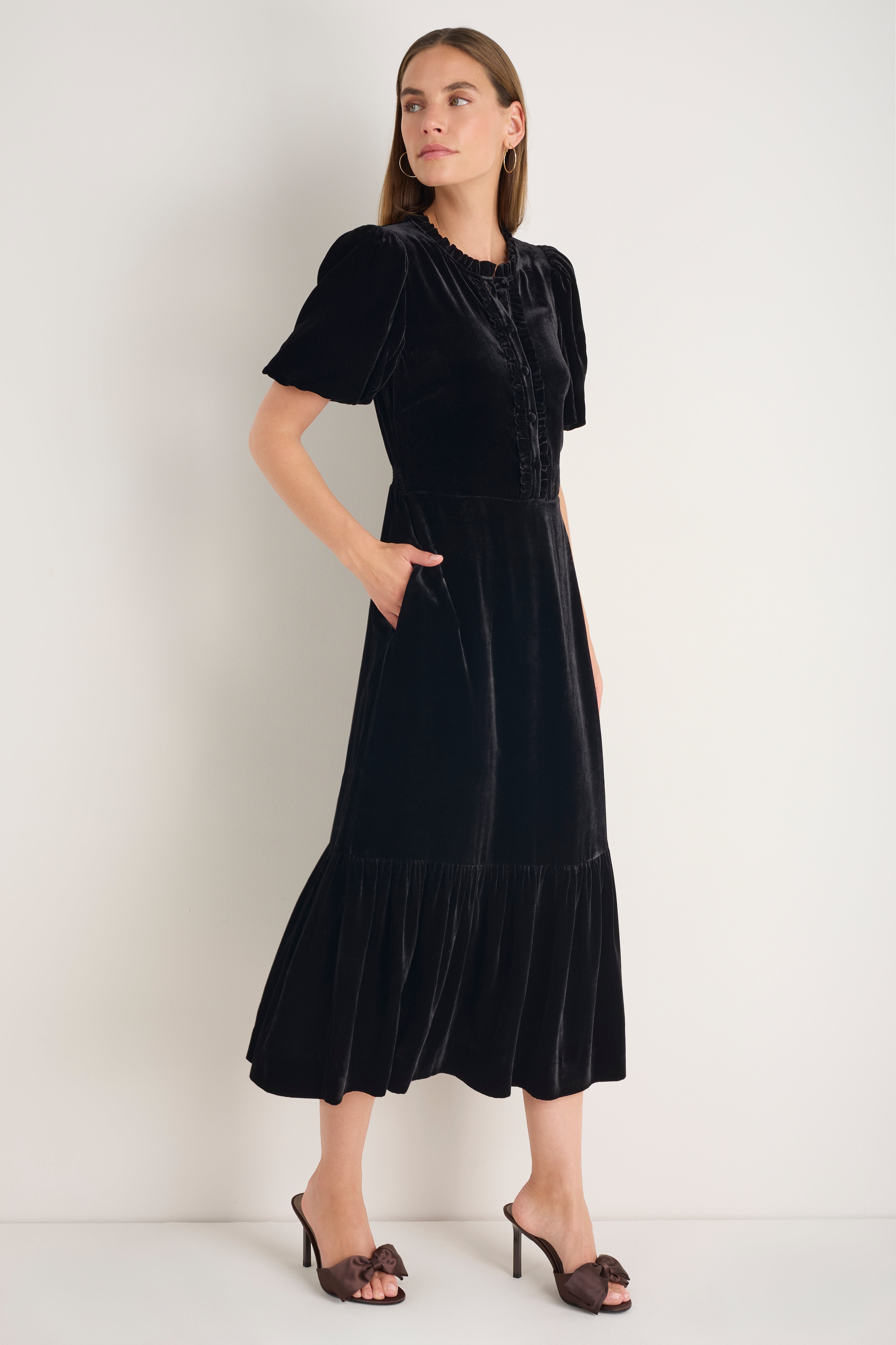 Celeste Silk Velvet Dress - Black WYSE London Celeste Silk Velvet Dress - Black WYSE London