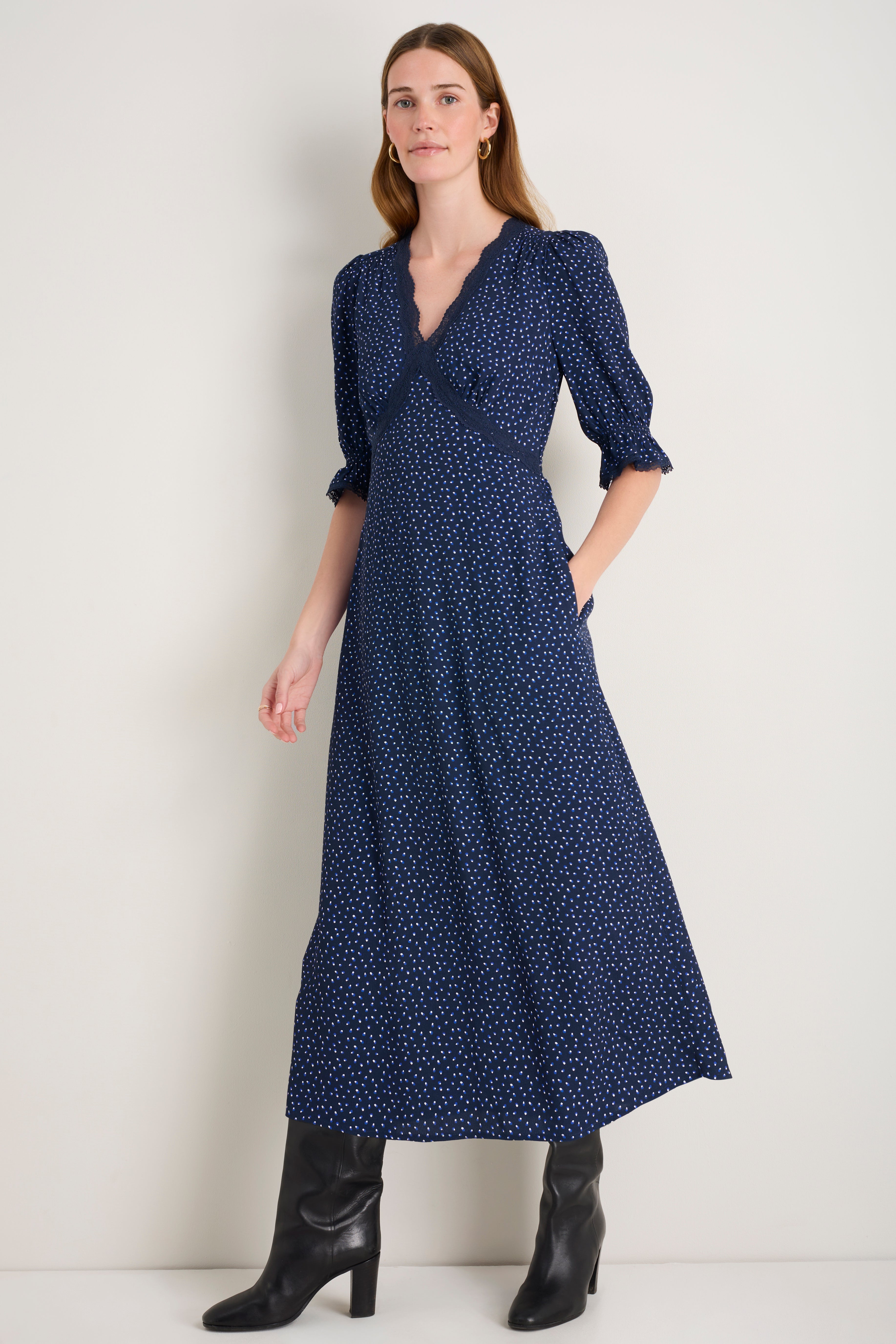 seed blue dress WYSE London - Jamie A breezy gauze cover Donna Morgan Black Dress Color:Rust 5.Old