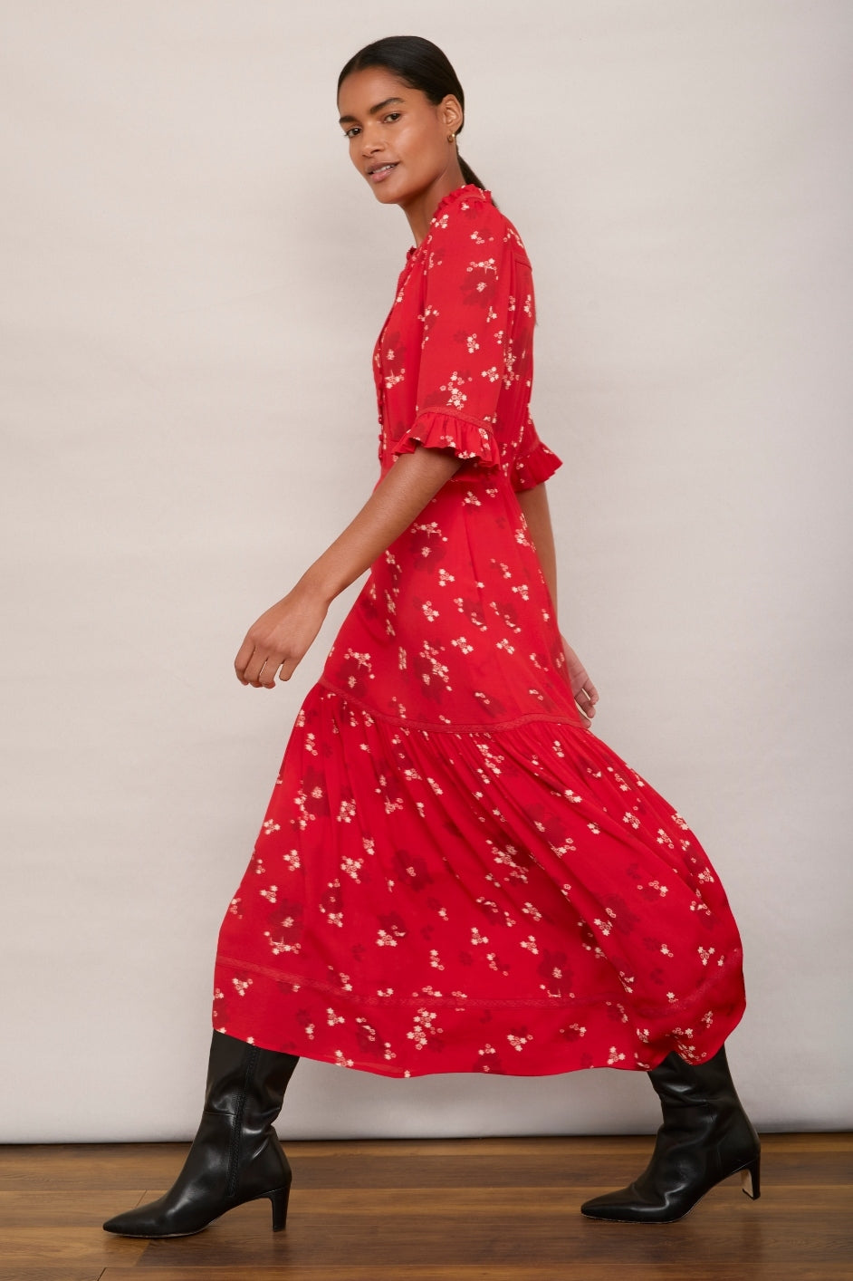 Jodi Dress - Red Floral – WYSE London