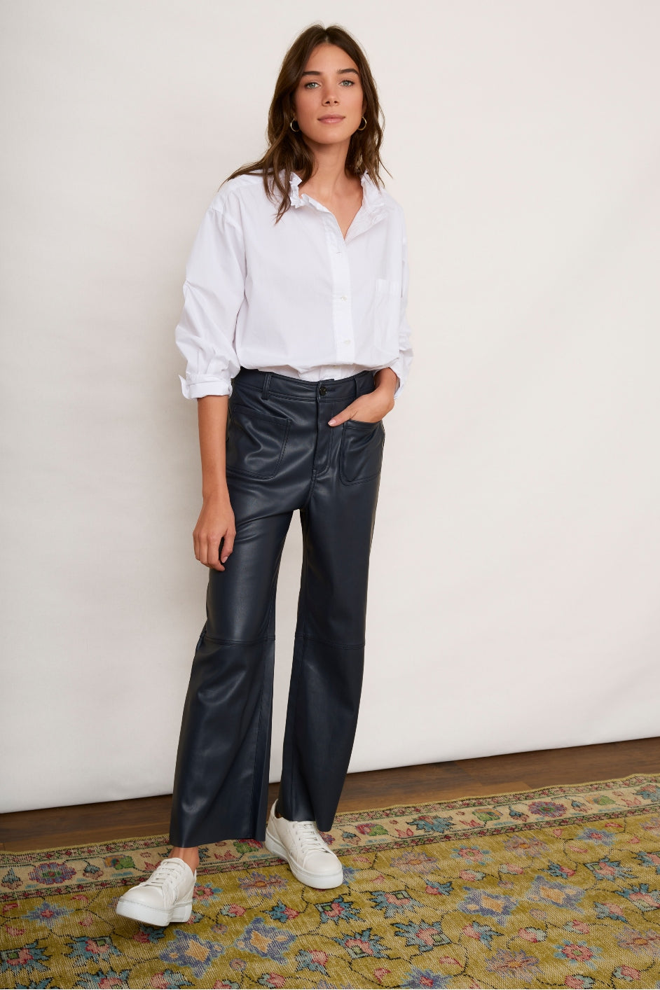 Wyse Faux Leather Trousers With Belt Wyse Sandrine Faux Leather