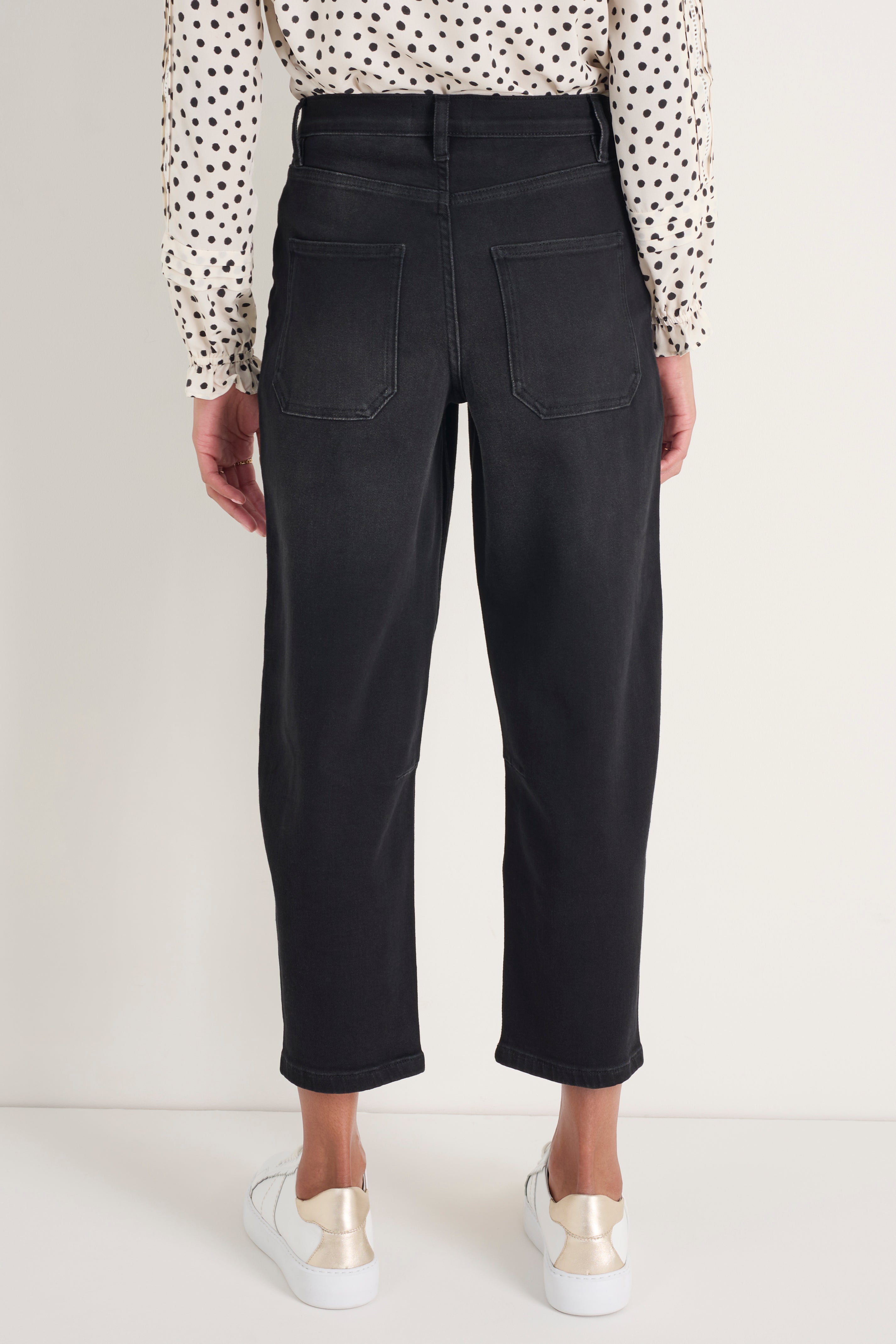 Wakee Pocket Barrel Jeans Washed Black main image 1