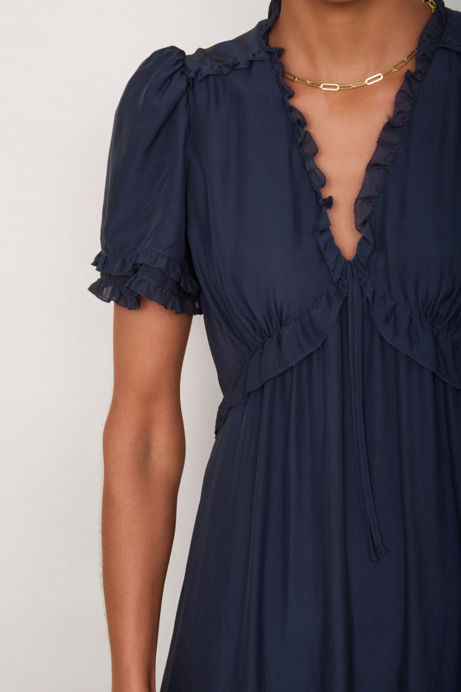 Lyra Silk Dress - Midnight – WYSE London