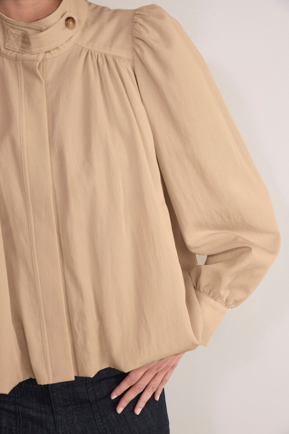 Lana Bubble Hem Trench - Sand