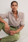 Abbey Barrel Leg Jean - Khaki