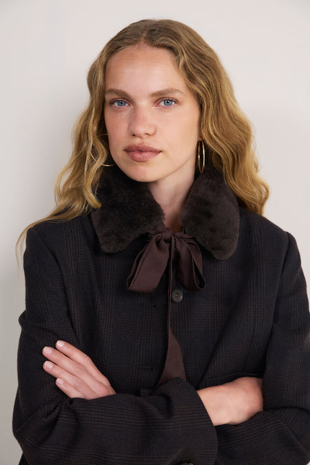 Cath x WYSE Shearling Collar - Chocolate