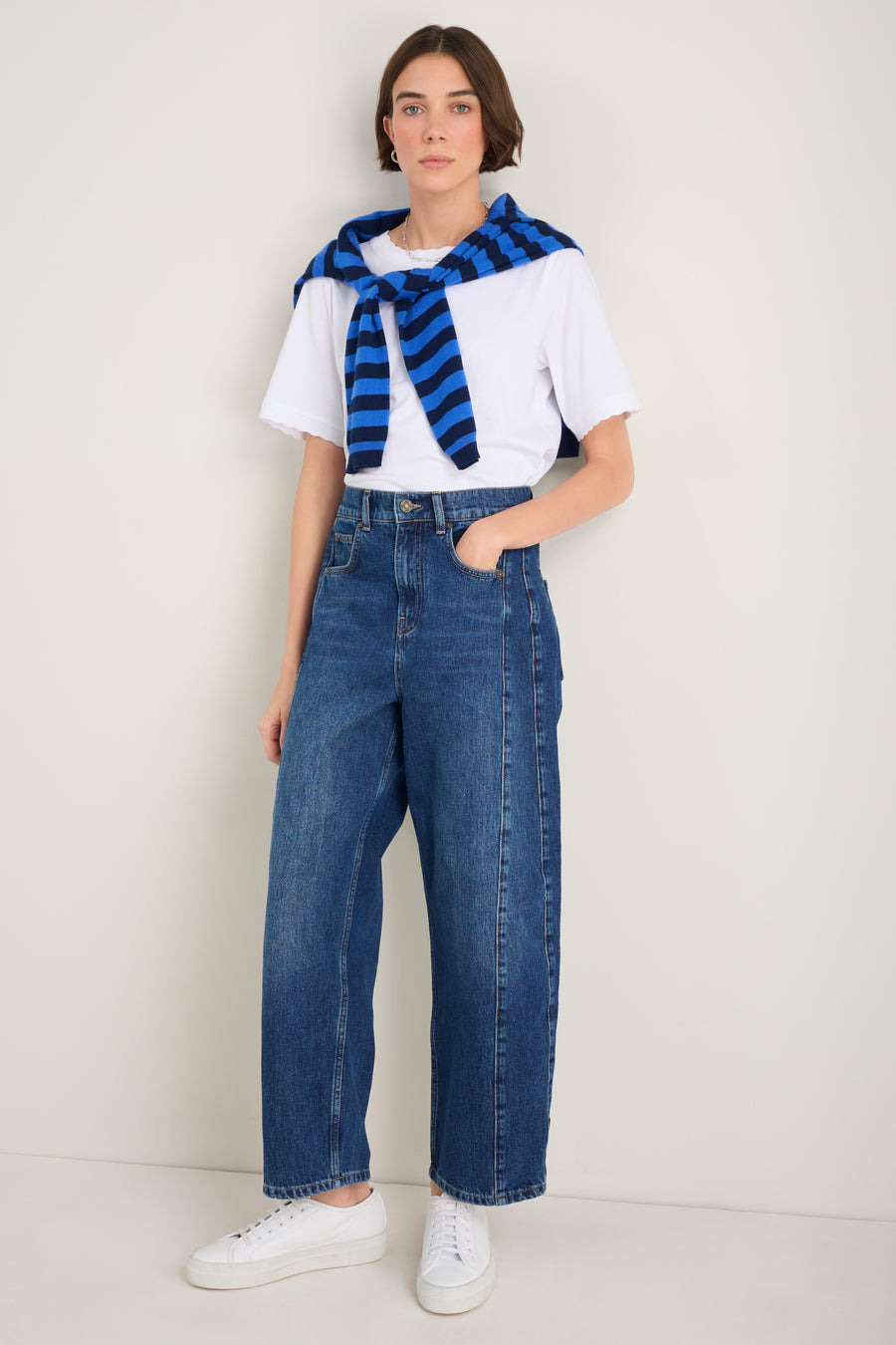 Charlie Curved Pocket Horseshoe Jean - Dark Mid Wash