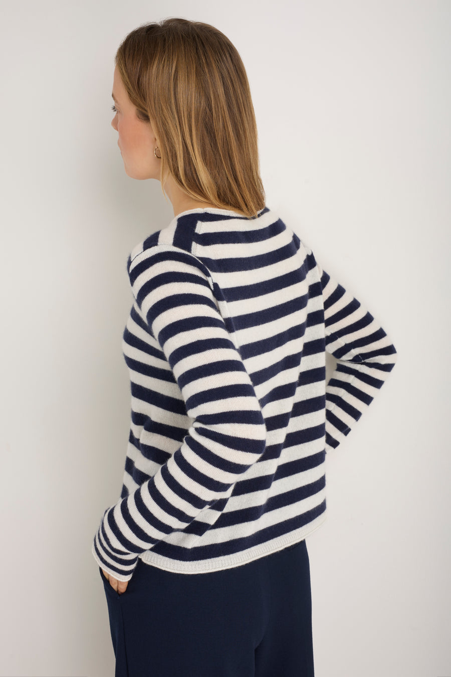 Chrissie Cashmere Jumper - Ecru/Midnight Stripe