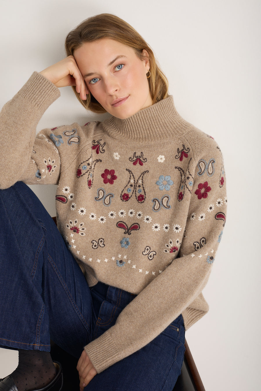 DB X Wyse Bandana Embroidered Jumper - Oat Melange