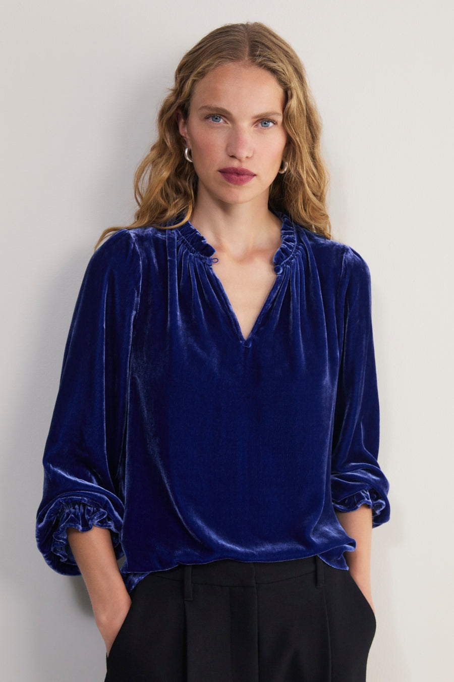 Daphne Silk Velvet Blouse - Maritime Blue