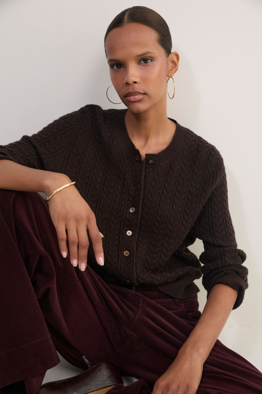 Erica Davies x WYSE Cable Cardigan - Chocolate