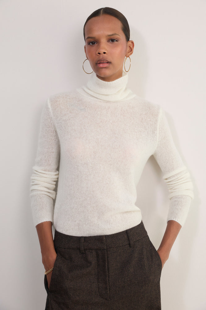Erica Davies x WYSE Cashmere Roll-Neck Jumper - Ivory