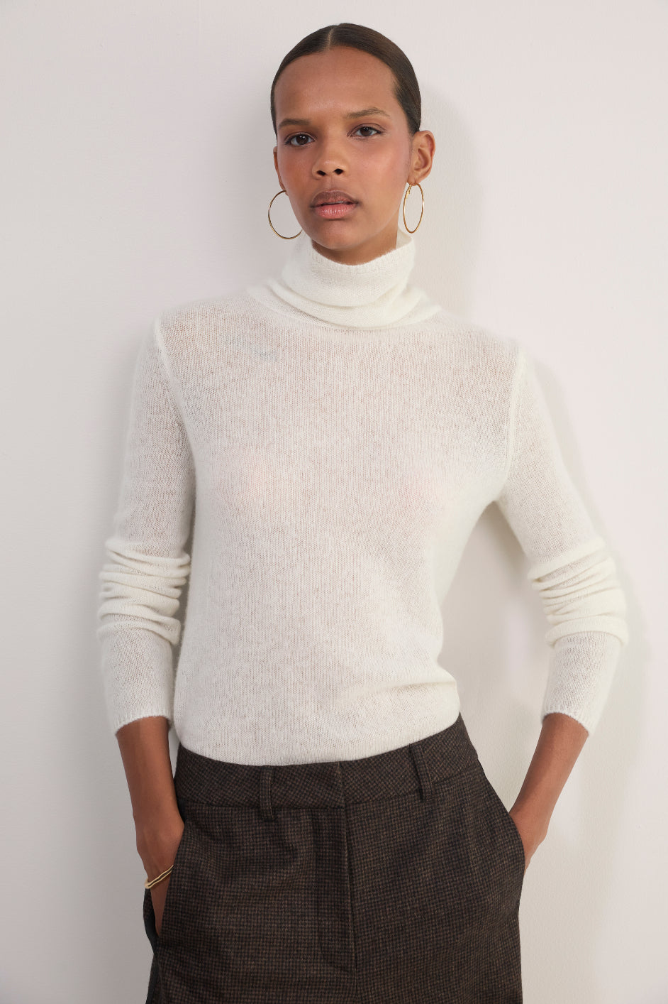 Erica Davies x WYSE Cashmere Roll-Neck Jumper - Ivory
