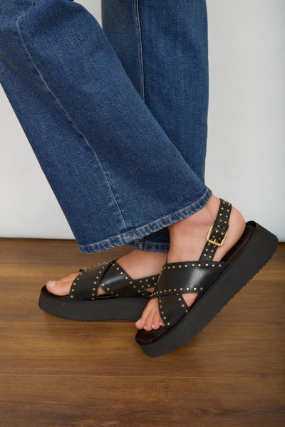 Fern_Cross_Over_Platform_Sanda