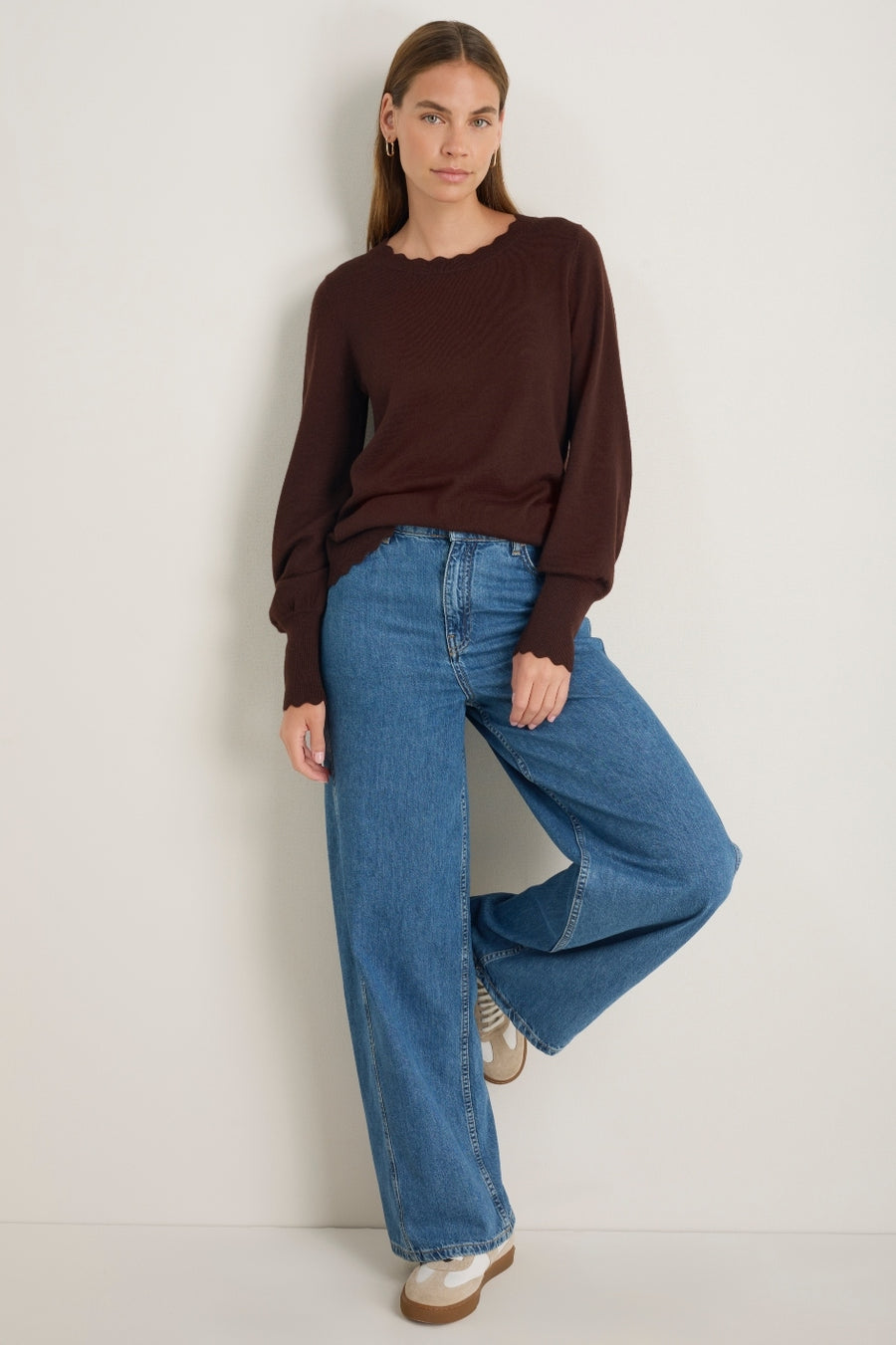 Fleurine Scallop Jumper - Espresso