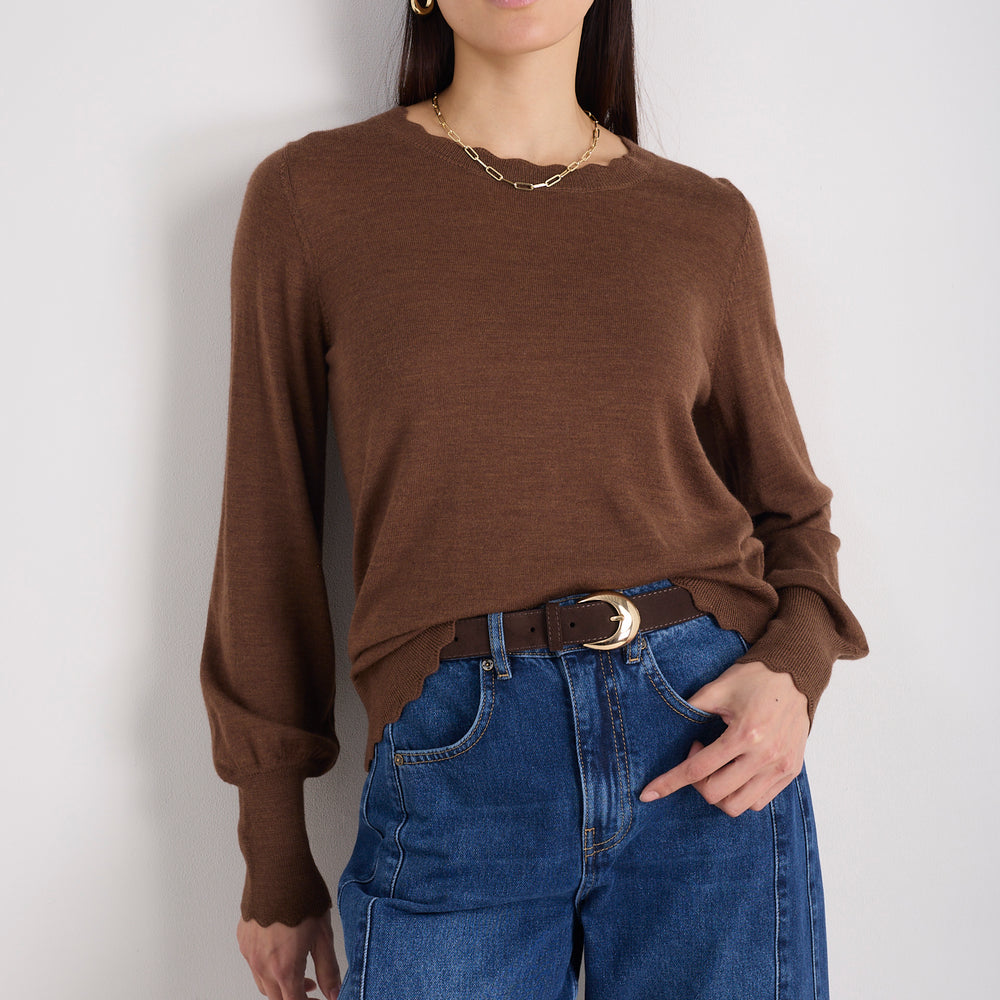 Fleurine Scallop Jumper - Warm Cocoa