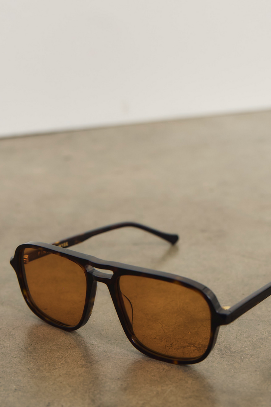 WYSE x Finlay Ledbury Sunglasses - Dark Havana
