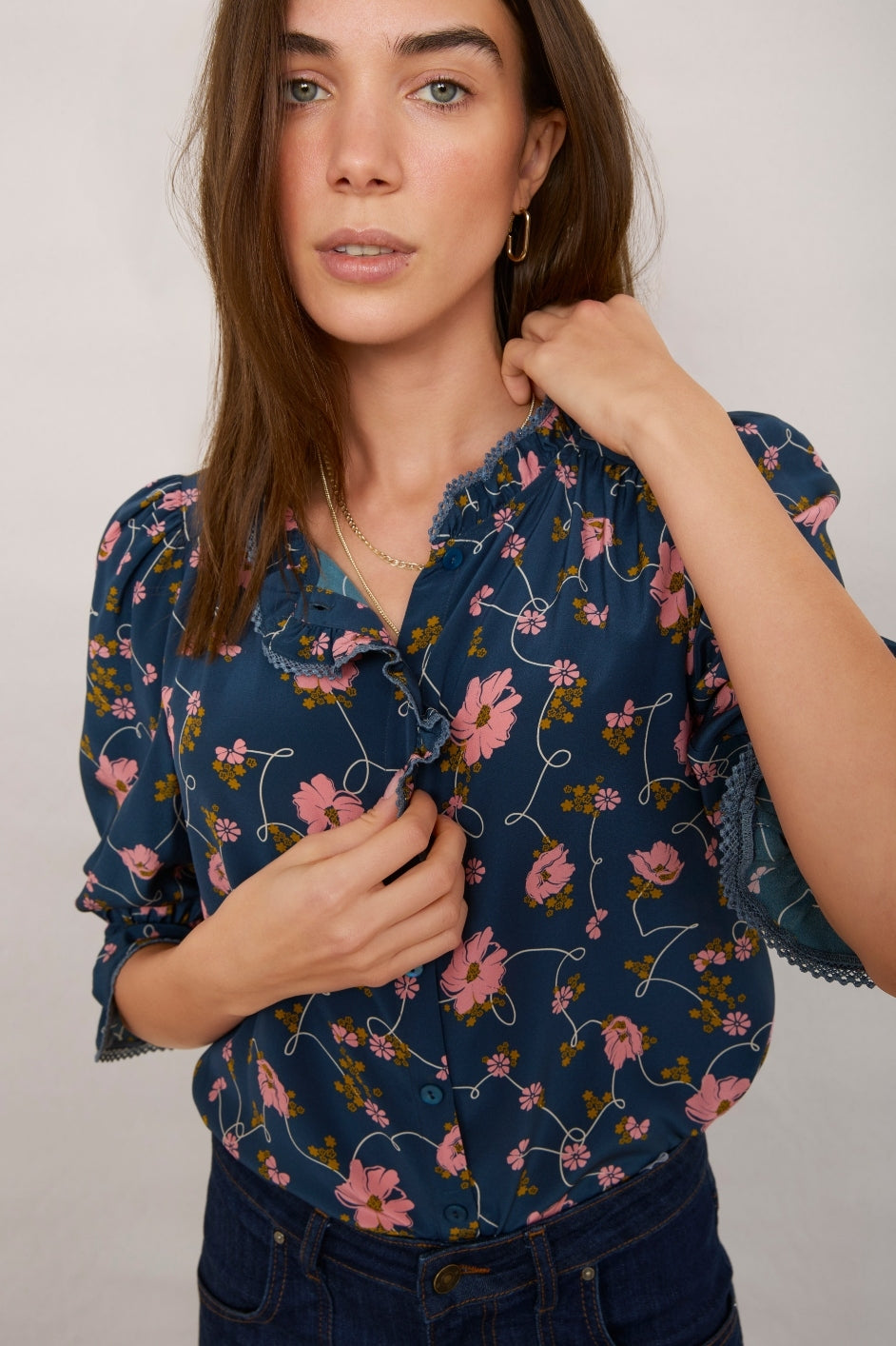 Francine Silk Blouse - Navy Floral – WYSE London
