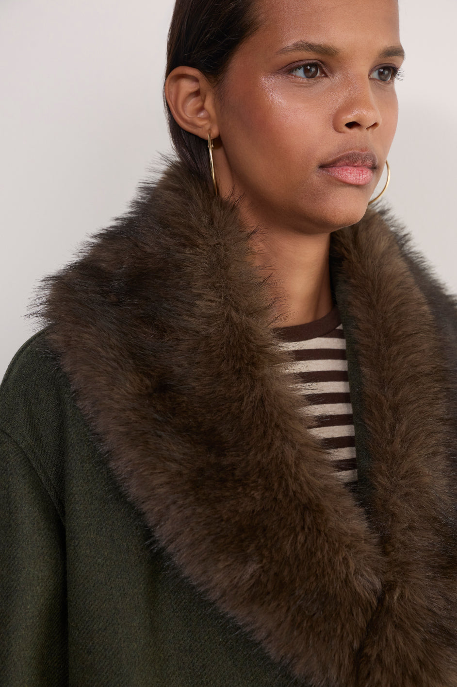 Lara Faux Fur Collar - Chocolate