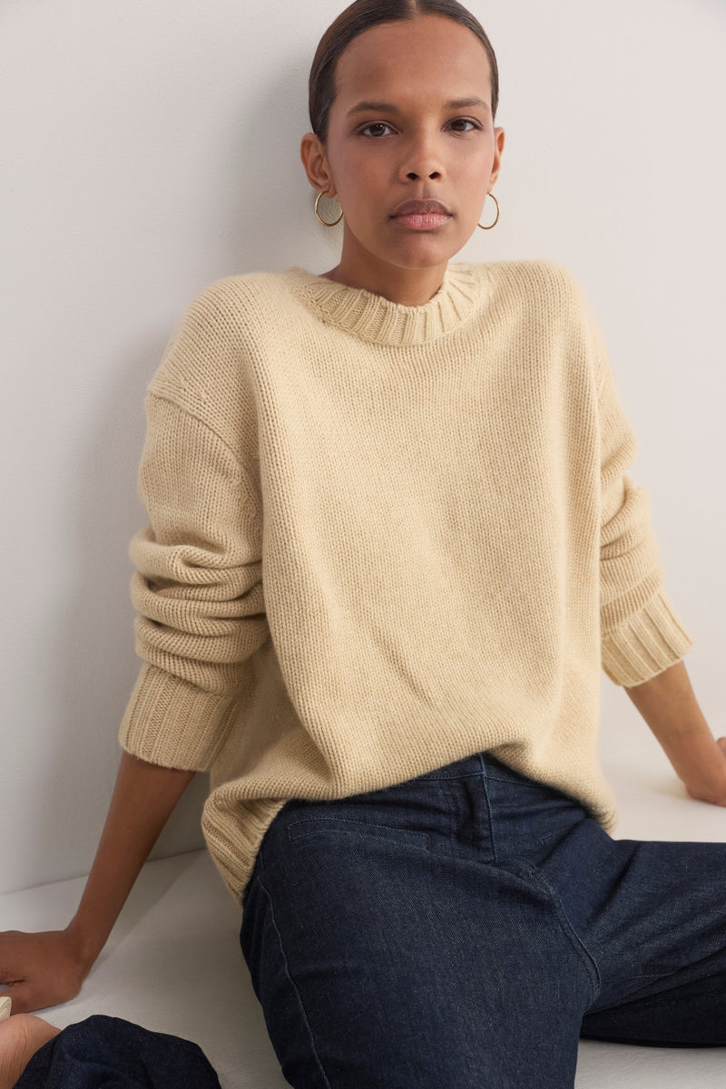Liana Chunky Crew Neck Jumper - Latte