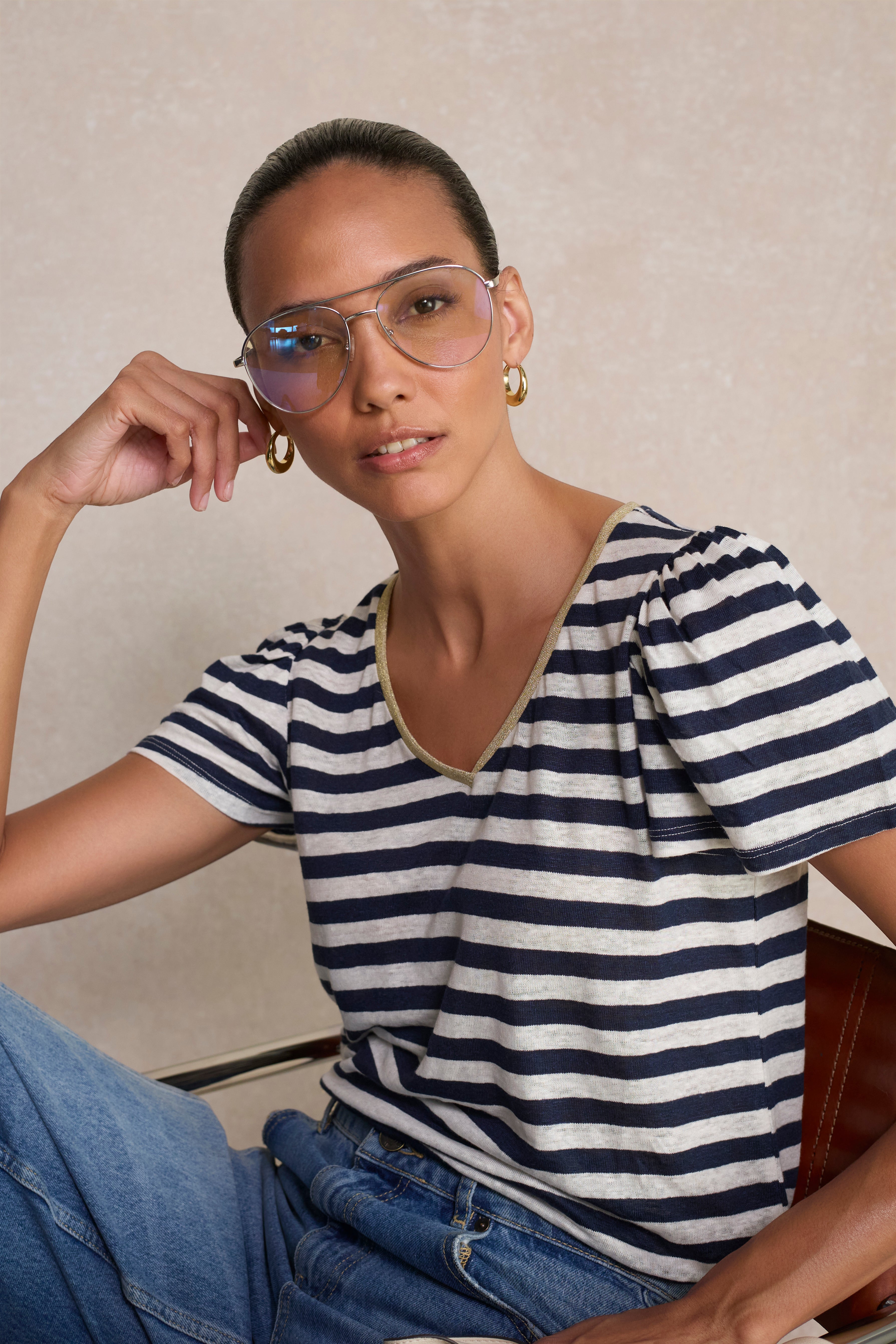 Lily Linen V-Neck Tee - Midnight/Ivory Stripe