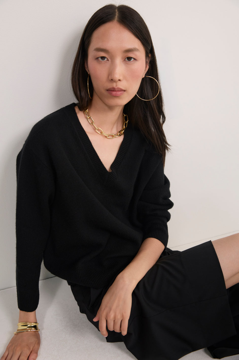 Lucie V-Neck Jumper - Black