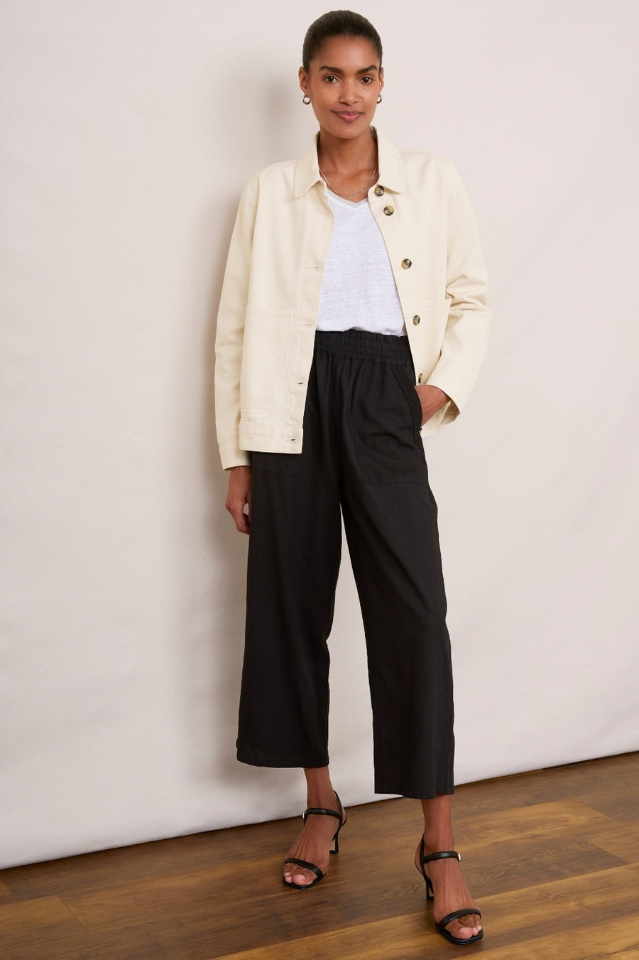 Martha Cropped Linen Trouser Black – WYSE London
