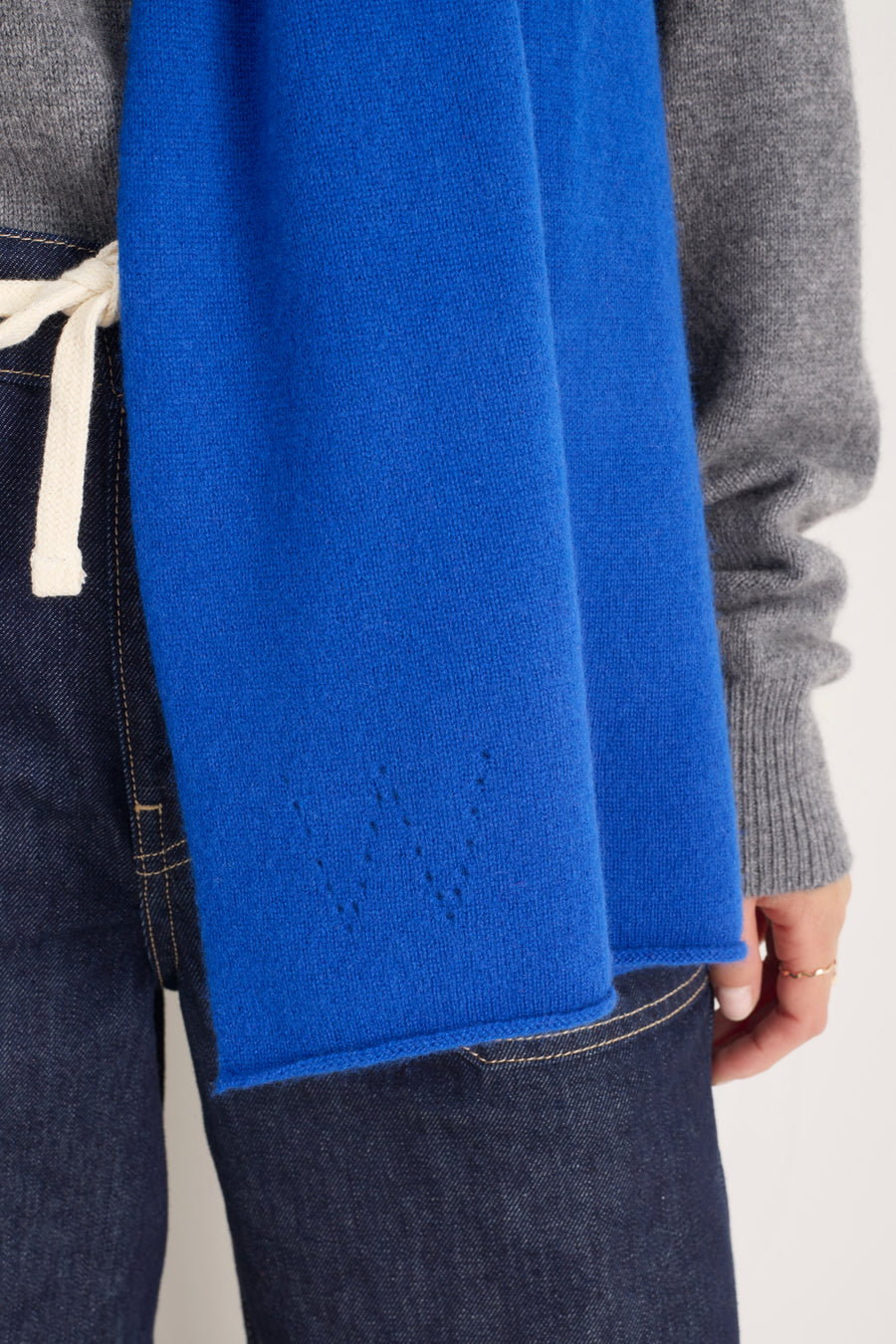 Mathilde Cashmere Scarf - Cobalt Blue
