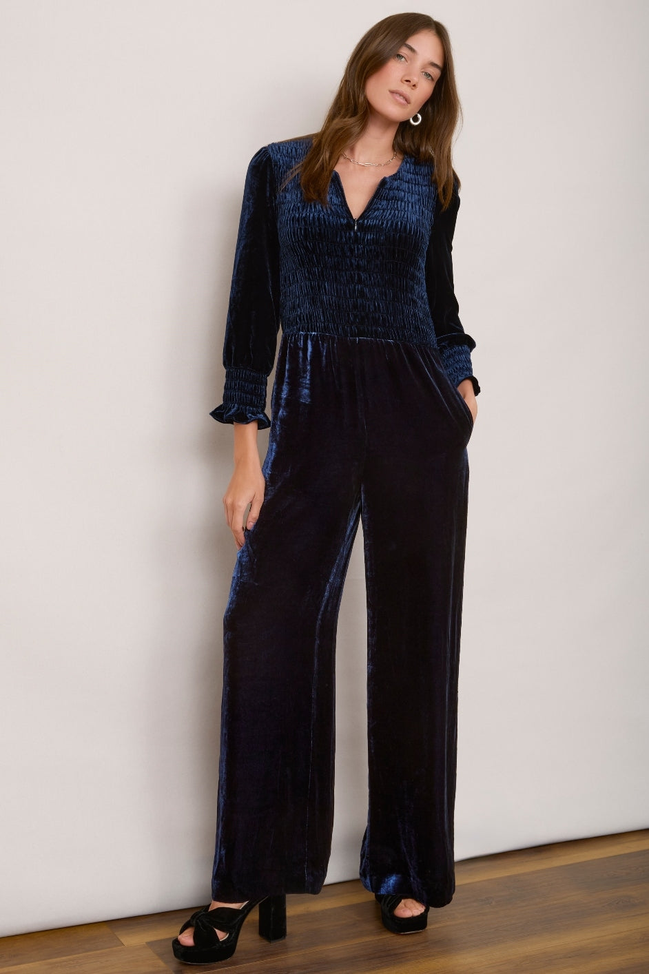 Monique Silk Velvet Jumpsuit - Midnight – WYSE London