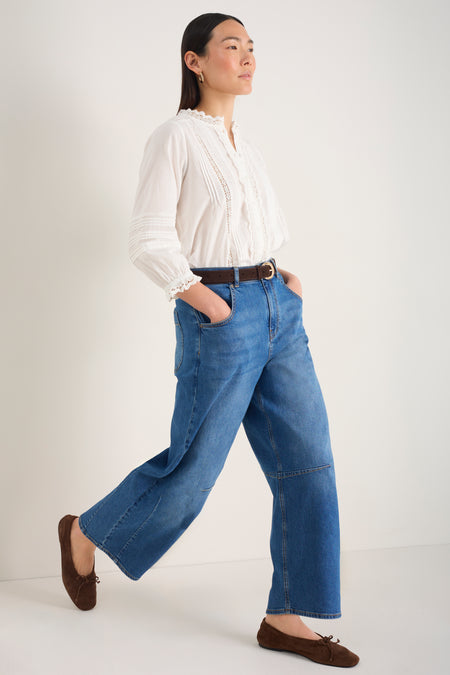 Piper Comfort Barrel Jean - Mid Wash