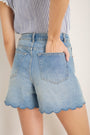 Ruby Scallop Short - Mid Wash