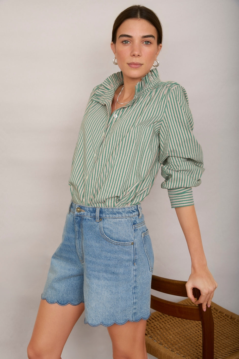 Ruby Scallop Short - Mid Wash – WYSE London