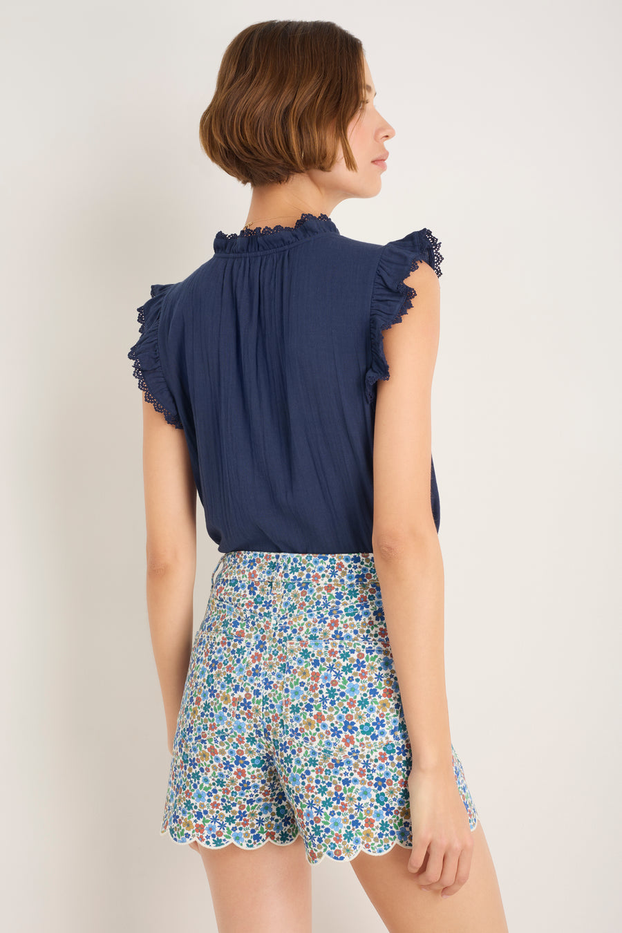 Ruby Scallop Short - Multi Meadow Garden