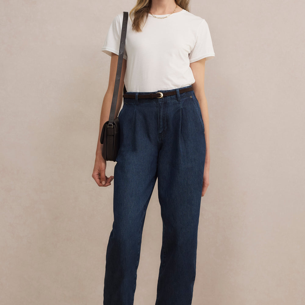 Macy Pleat Front Tapered Jean - Rinse Wash