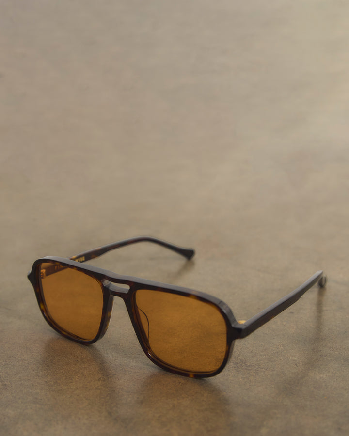 WYSE x FINLAY Ledbury Sunglasses - Dark Havana