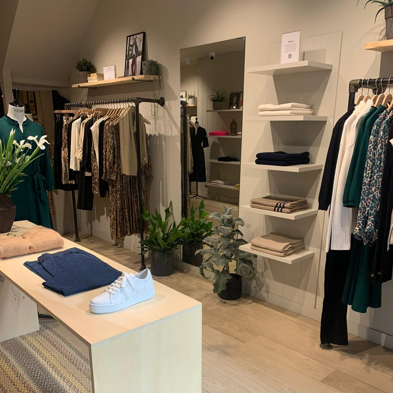 Our Stores – WYSE London