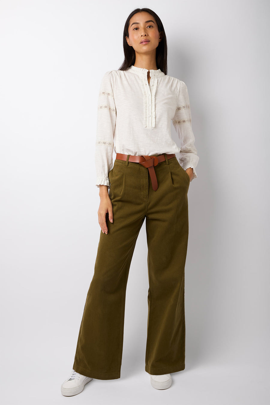 https://www.wyselondon.com/cdn/shop/products/Callie-cotton-trouser-khaki_3.jpg?v=1676548107&width=900